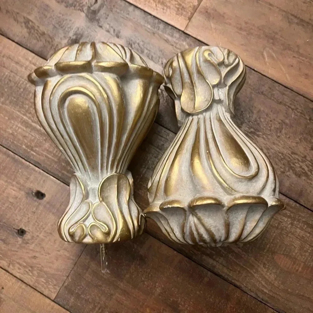 Regal Floral Knob / Finial - Picture 4 of 8